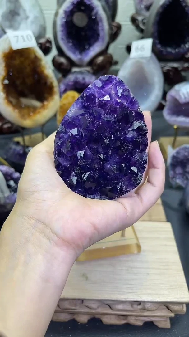 未镶嵌大型摆件（非配饰）紫晶70号龙蛋