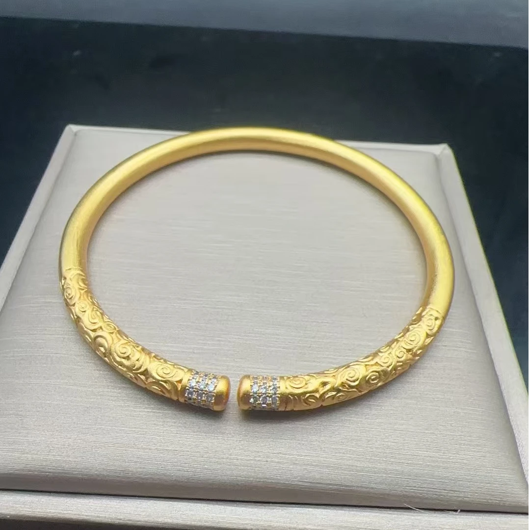 手镯 高端定制，经其百搭设计 A007 送礼物朋友家人礼物