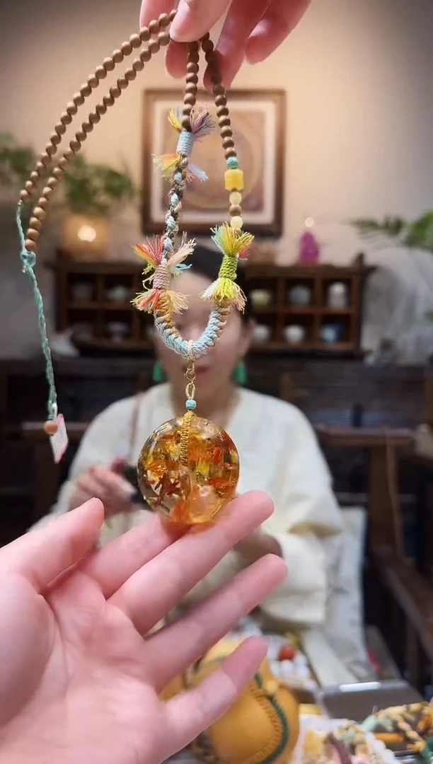 琥珀（花珀）颈饰未镶嵌项链