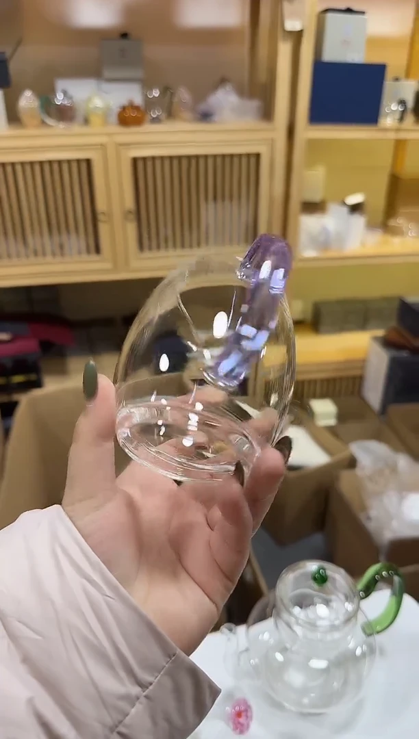 紫色诚然公道杯