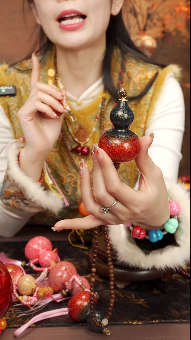 106--大漆脖挂小葫芦---158