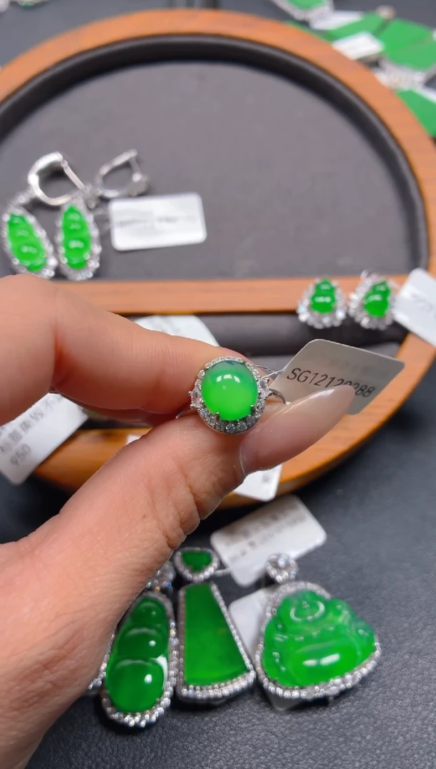 吊坠(不含链)银S925镶嵌翡翠1