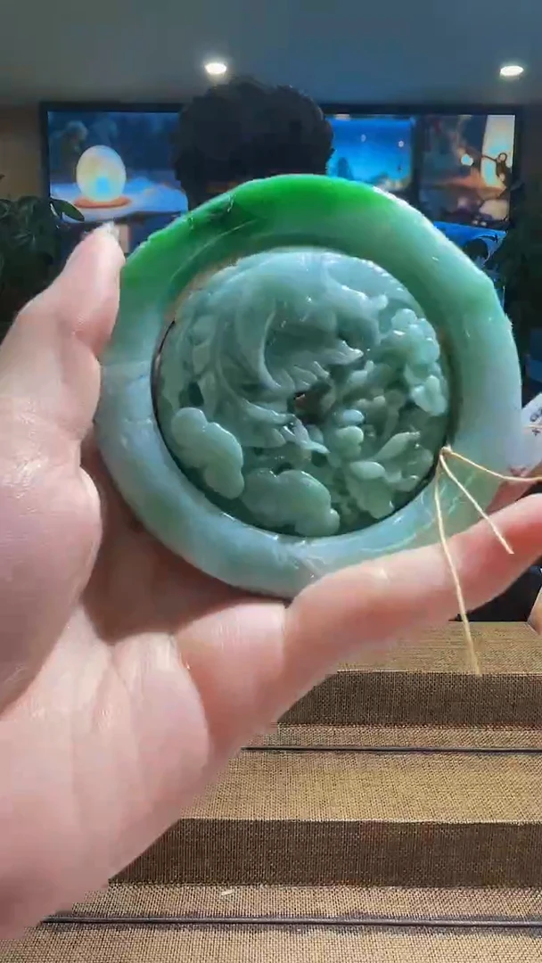 翡翠手镯未镶嵌MFC080269