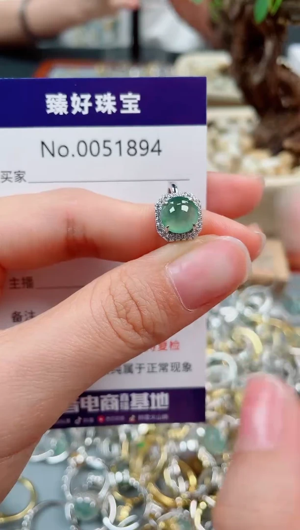 翡翠戒指银S925镶嵌.............