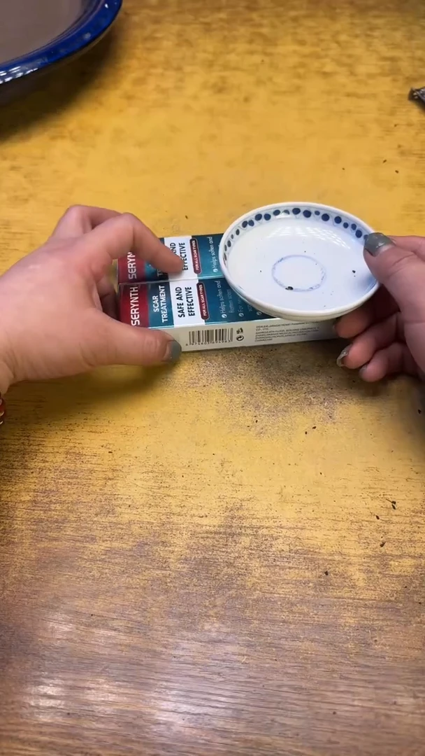 瓷器瓷器瑕疵瑕疵107俩疤碗