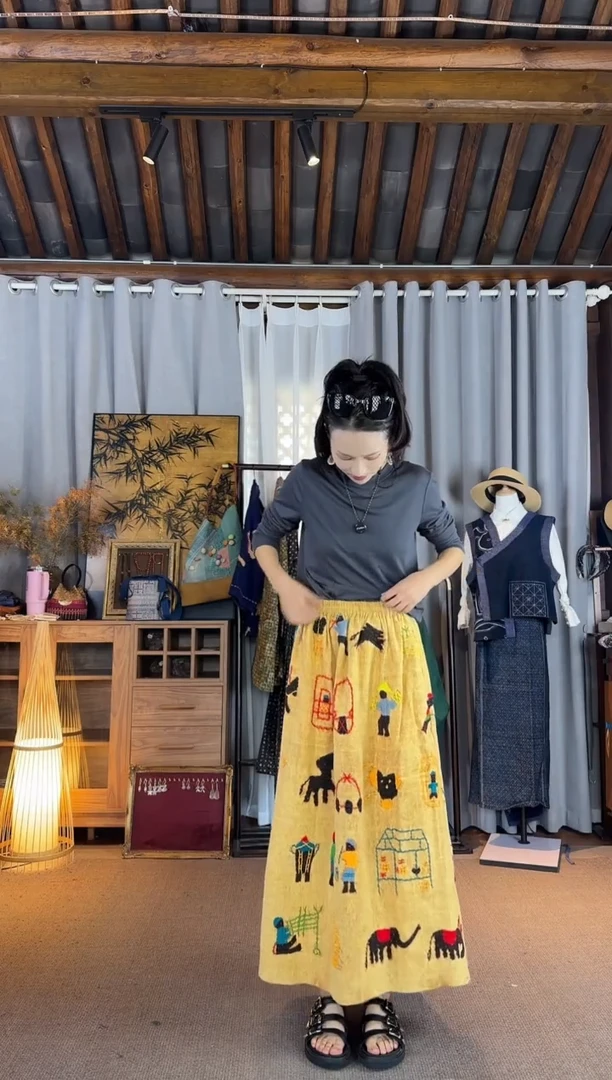设计师款水洗黄色孩童刺绣半裙