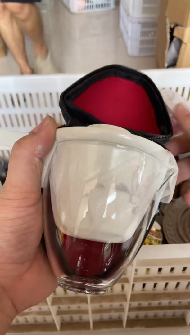 摆件摄影的产品有使用过的痕迹有点脏介意勿拍