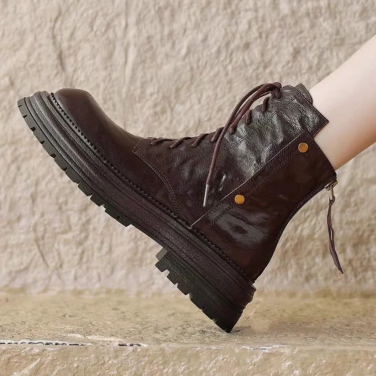 网红小个子棕色厚底短靴女潮2025初秋冬新款圆头复古英伦风马丁靴