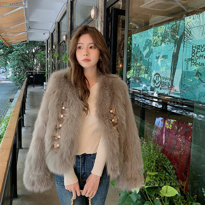 巴er曼英伦贵族风毛毛外套女短款2025新款气质名媛宽松双排扣上衣