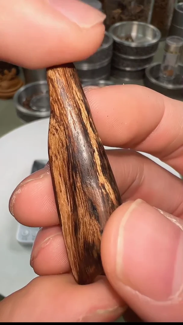 【闪购商品】沉香3.5g海南虎斑棋沉水原料