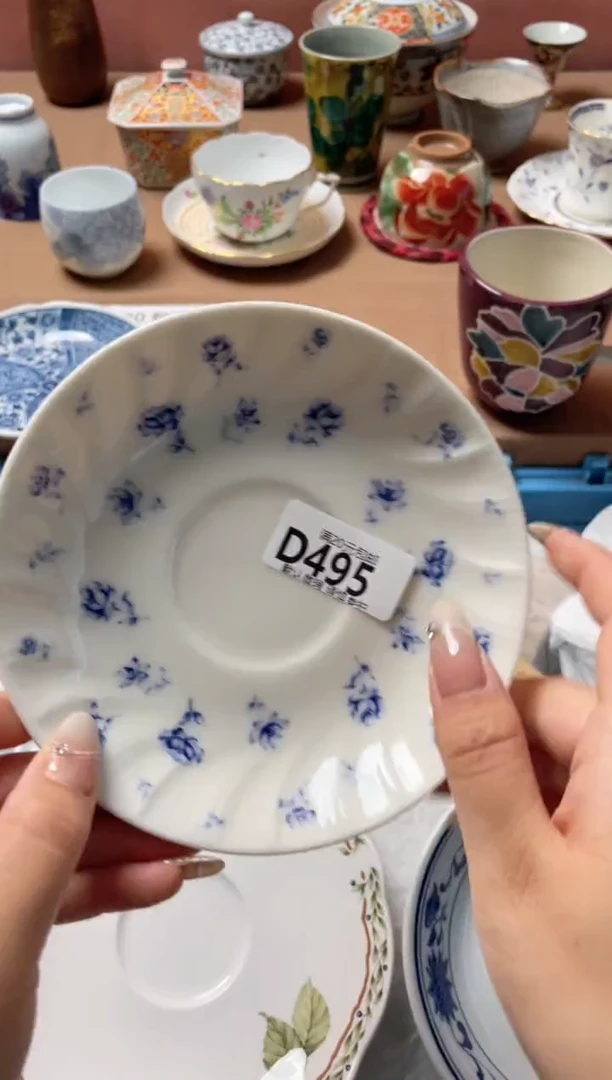 瓷片小****曼瓷器瓷器D495