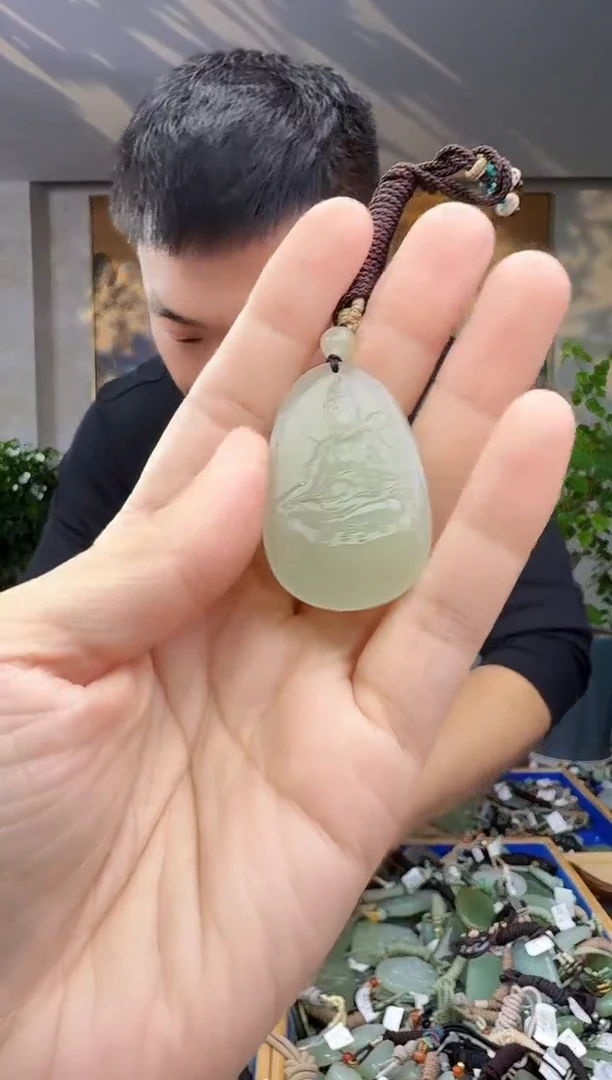 未镶嵌和田玉挂件拍一发一