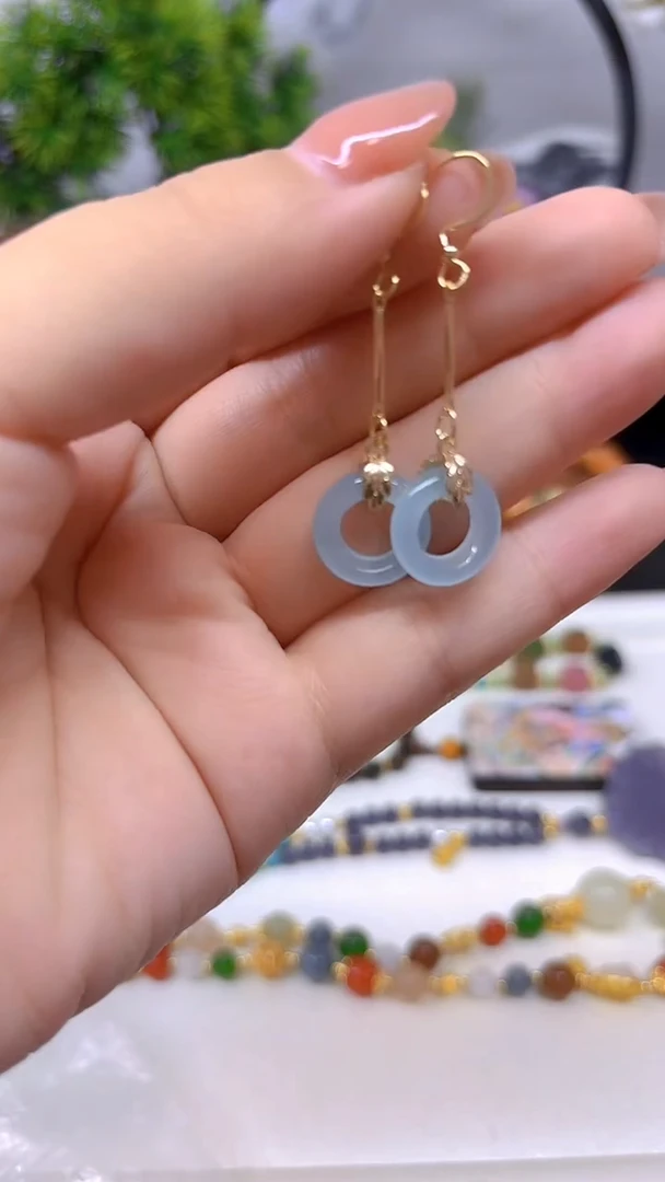 14K金镶嵌翡翠耳饰E558