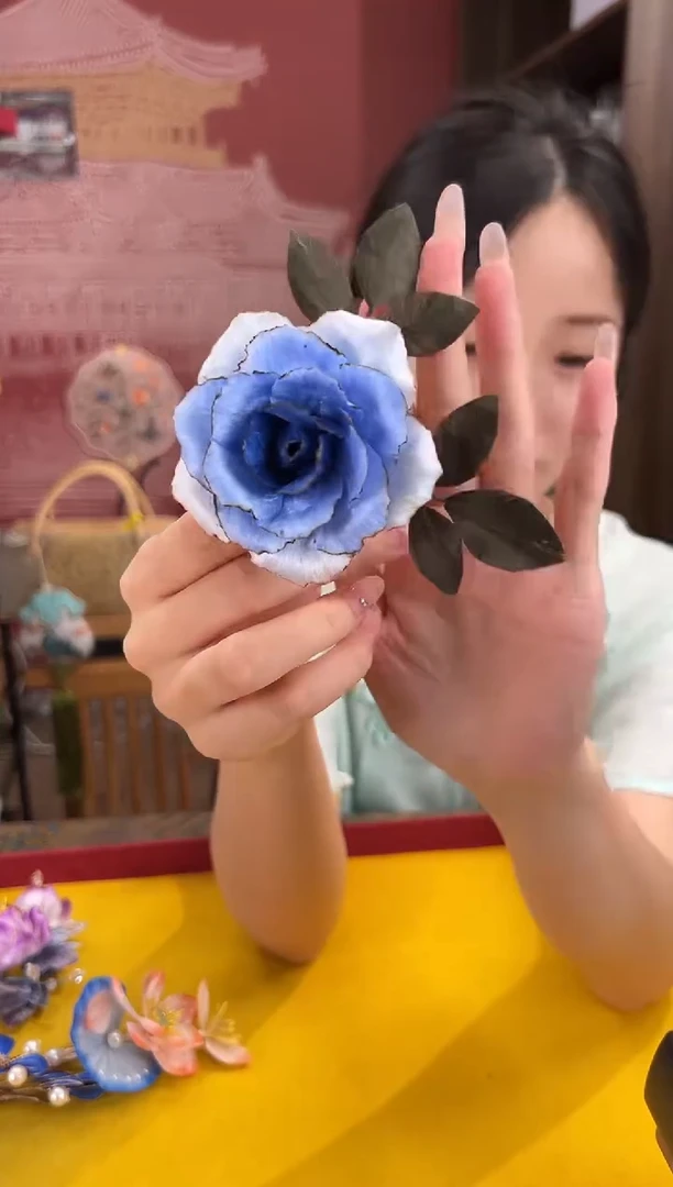刺绣非遗绒花（发饰）