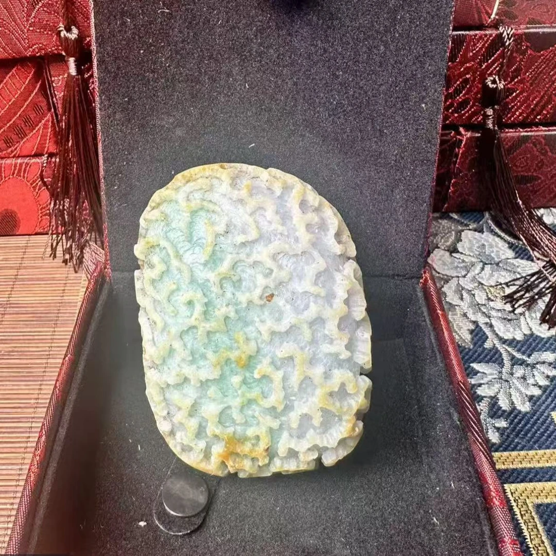 非金属树脂吊坠 时尚饰品 > 项坠/吊坠