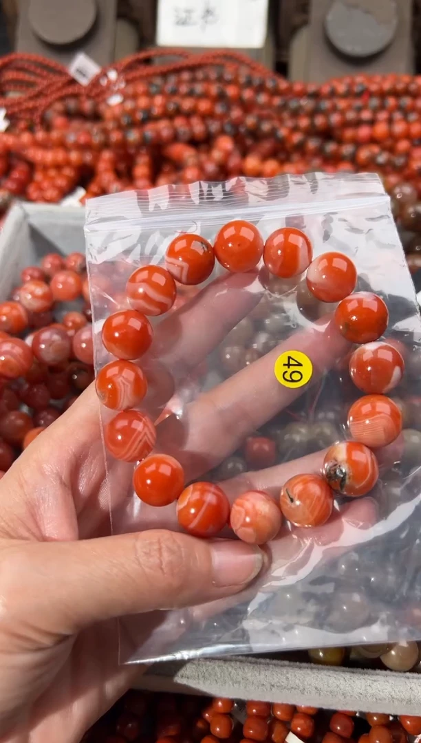 南红玛瑙手串未镶嵌13+