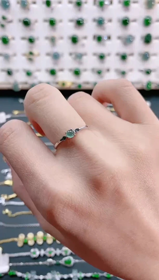 【闪购商品】翡翠戒指银S925镶嵌天然翡翠