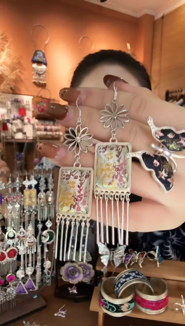 刺绣纯手工民族风耳环