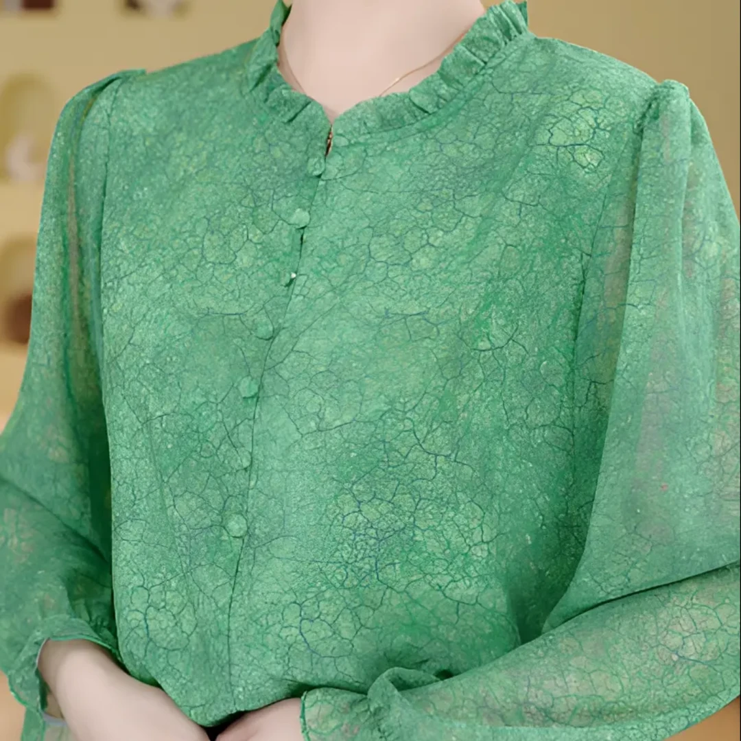 X春夏新款简约圆领通勤浅绿色龟裂纹衬衫女