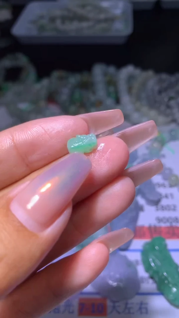 定制翡翠未镶嵌MXX016251