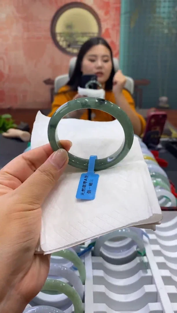 未镶嵌手镯翡翠多人00020232