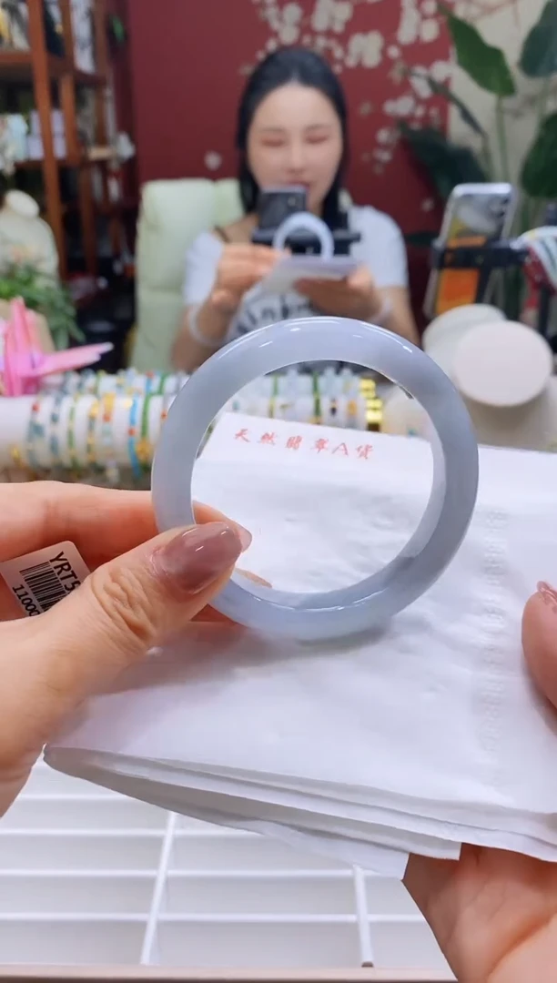 翡翠手镯未镶嵌36号56.3/11.6*8.6