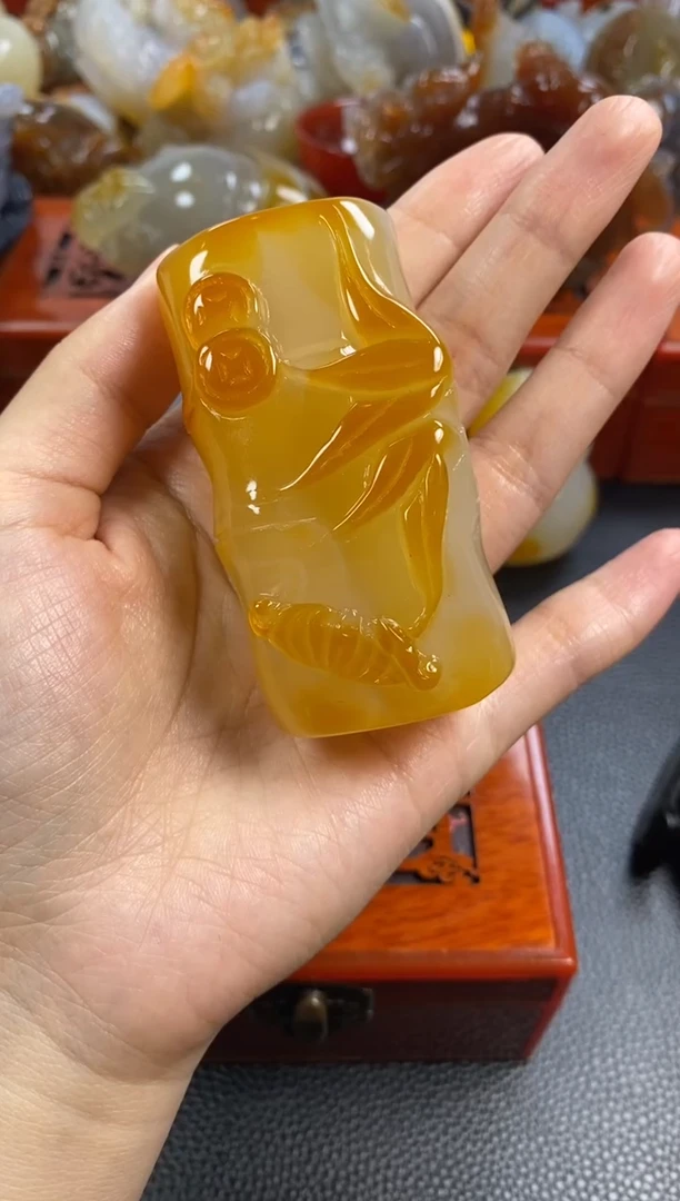 未镶嵌手把玛瑙/玉髓红*1