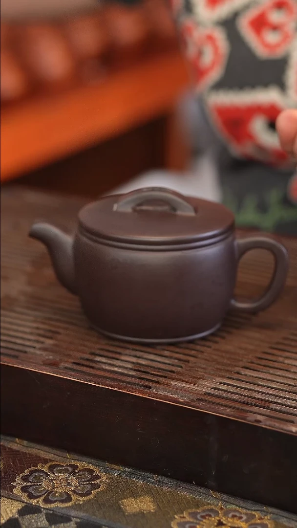 茶壶紫砂紫茄泥 半手工 汉瓦 230cc