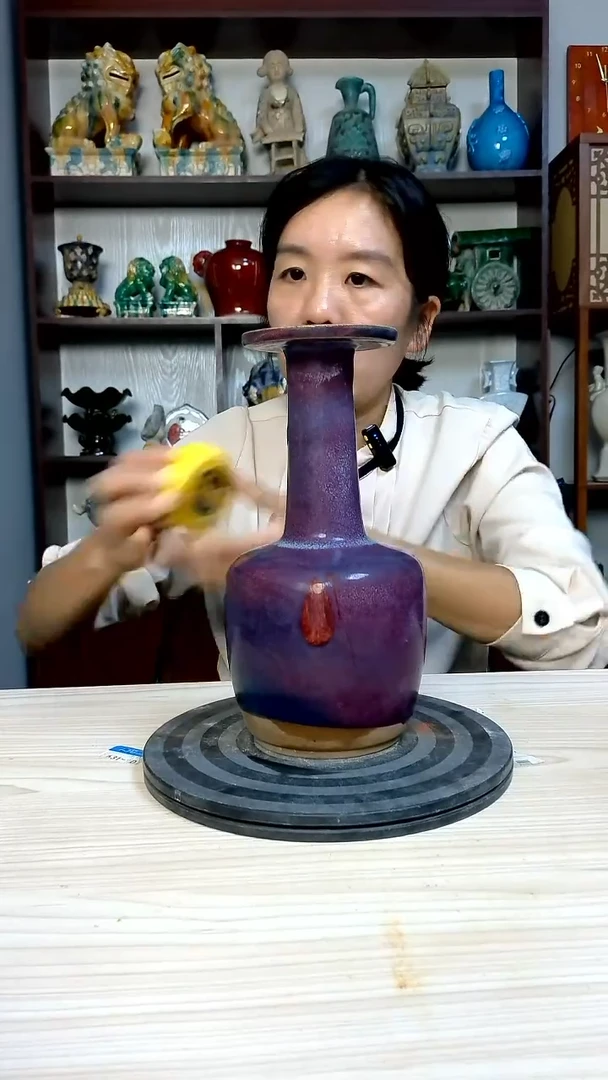 经典精美复古风格瓷器