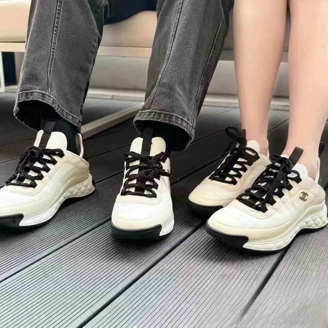95新 Chanel/香奈儿 黑白气垫运动鞋 35码