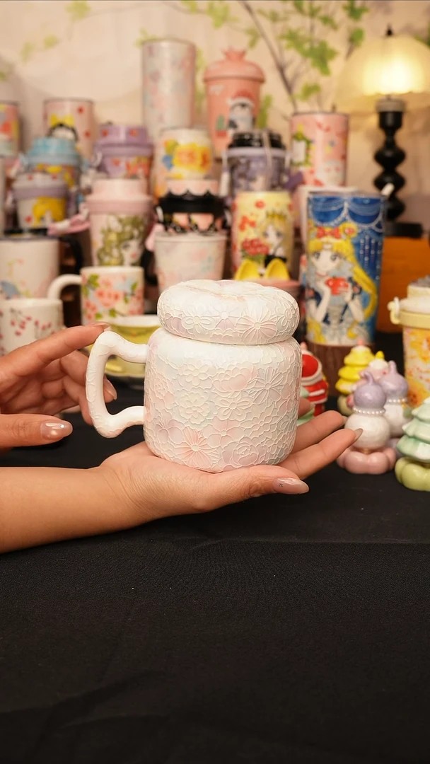 陶爱****鱼景德镇手绘的杯子