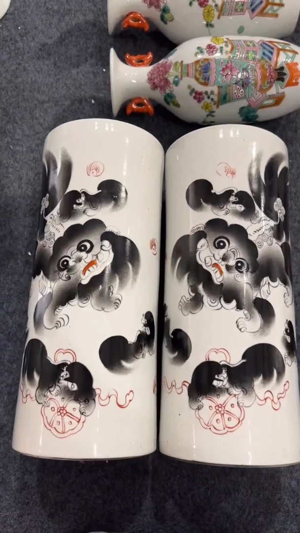 摆件瓷摆件瓷摆件墨彩狮子冒桶