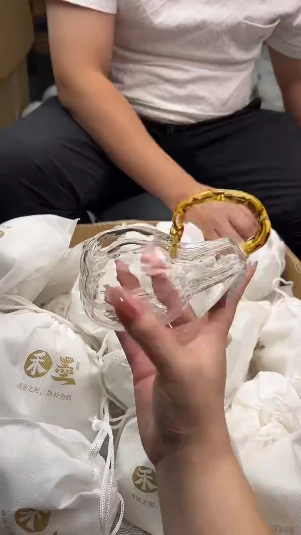 禾墨 金瓜提梁壶浅黄色