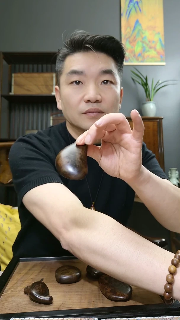金丝楠金丝楠木葡萄瘤疤纹小把件