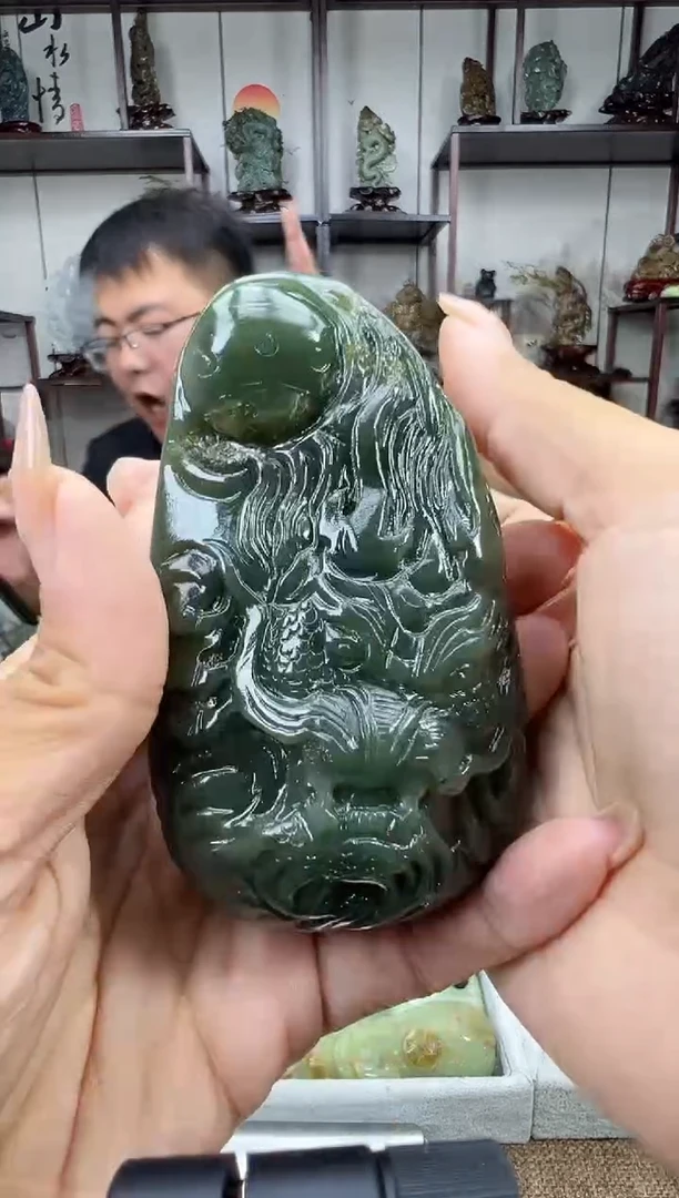 和田玉未镶嵌把件1