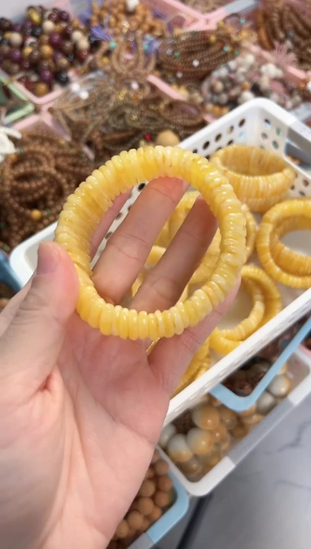 手串蜜蜡未镶嵌L*孬蜜蜡手串 多样性发其一