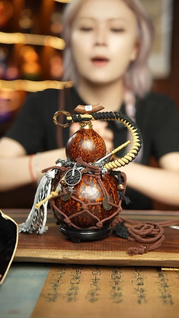 157号550ml左右非遗大漆酒葫芦