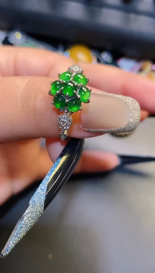 银S925镶嵌翡翠耳饰天然