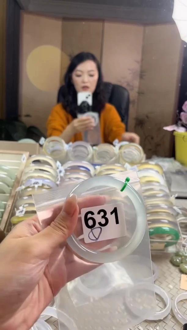手镯玛瑙/玉髓未镶嵌631