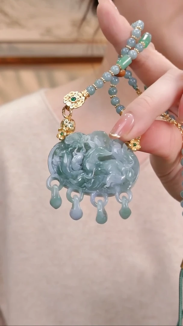 颈饰未镶嵌翡翠国风