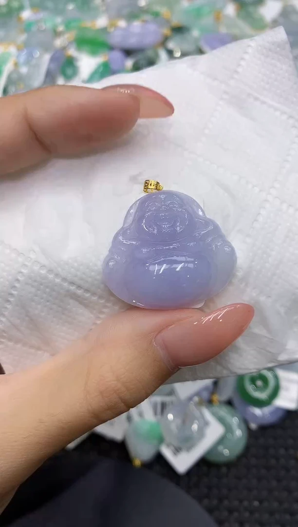 颈饰18K金镶嵌翡翠111111111111