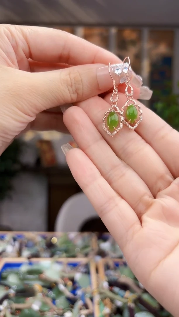 和田玉未镶嵌挂件拍一发一多样性发货