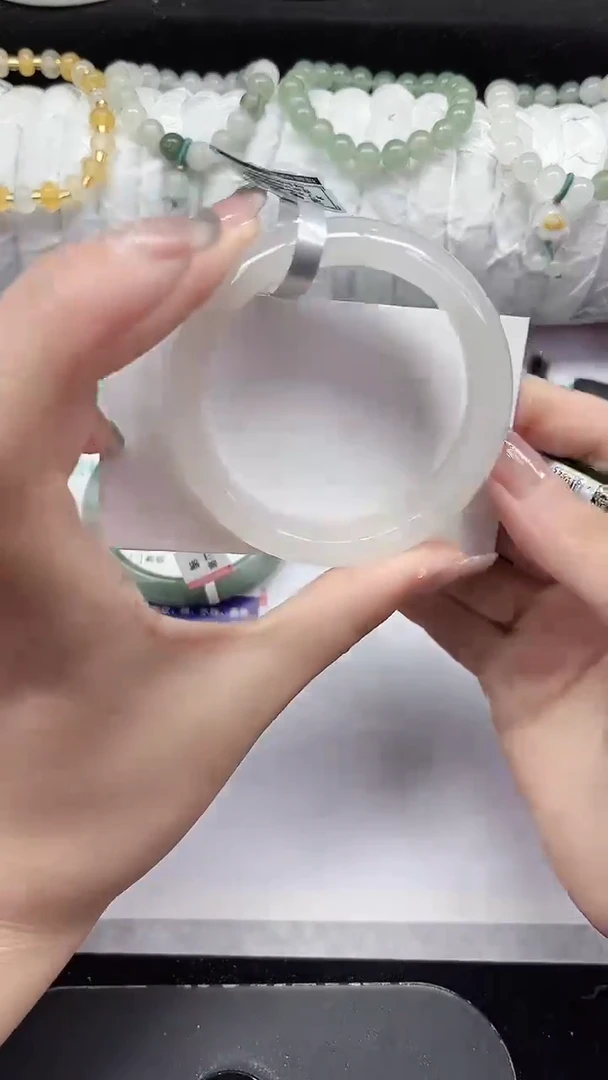 未镶嵌手镯石英质玉239-52/53