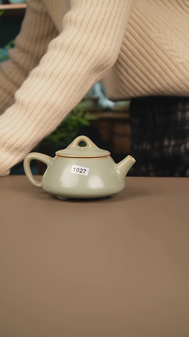 仿古柴烧石瓢壶微暇