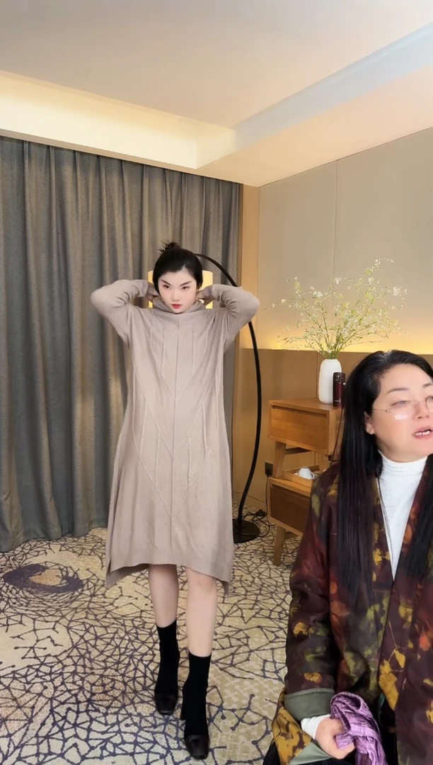 森比 20209#连衣裙 140斤