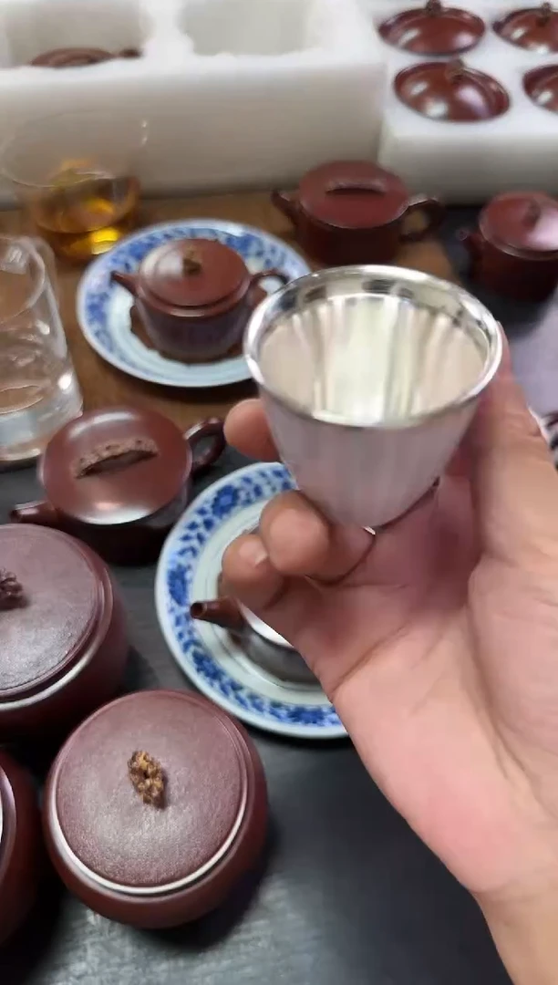 --瓷包银粉杯-------
