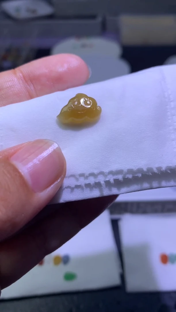 未镶嵌定制翡翠毛货