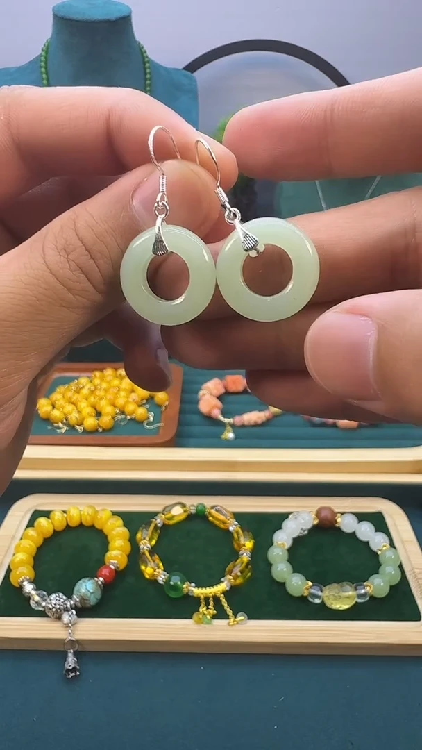 和田玉银S925镶嵌耳饰E101