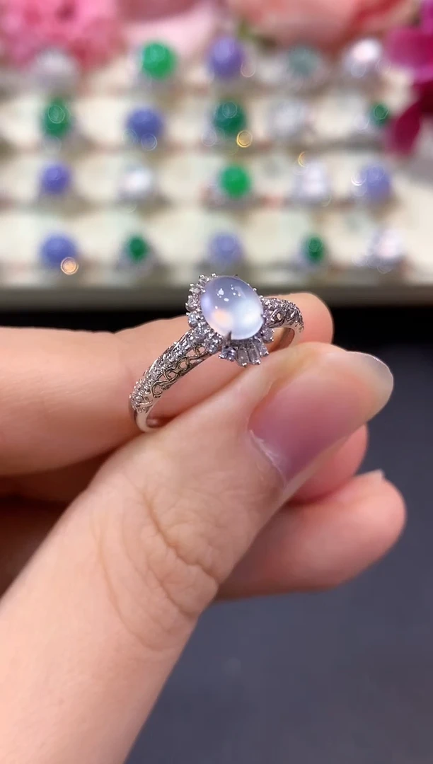 18K金镶嵌戒指翡翠B46