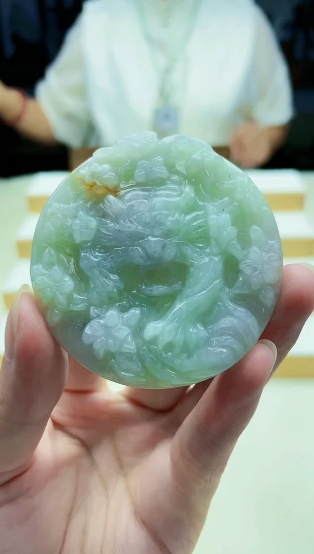 颈饰未镶嵌翡翠09270052